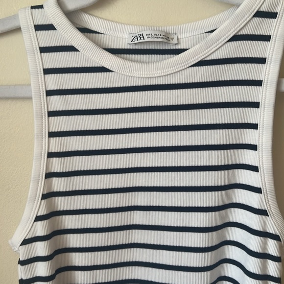 NWOT Zara Navy White Stripe Crop Tank Top Sz L - Picture 2 of 4